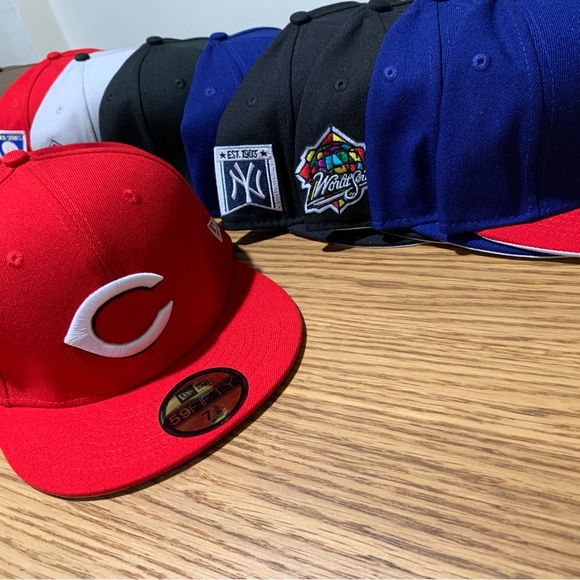New era cap different size - Picture 10 of 11